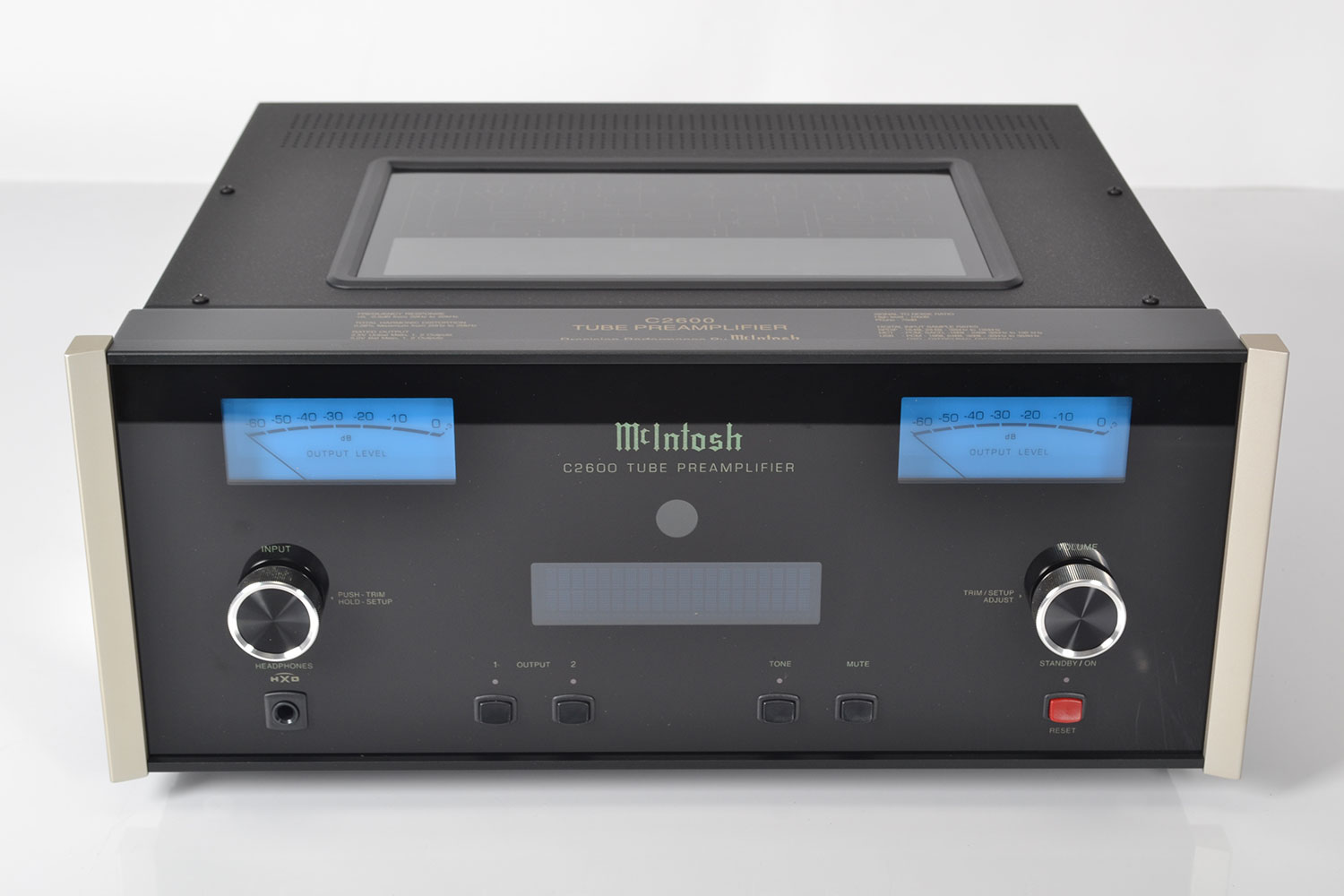 McIntosh C 2600 – High End Stereo Equipment We Buy