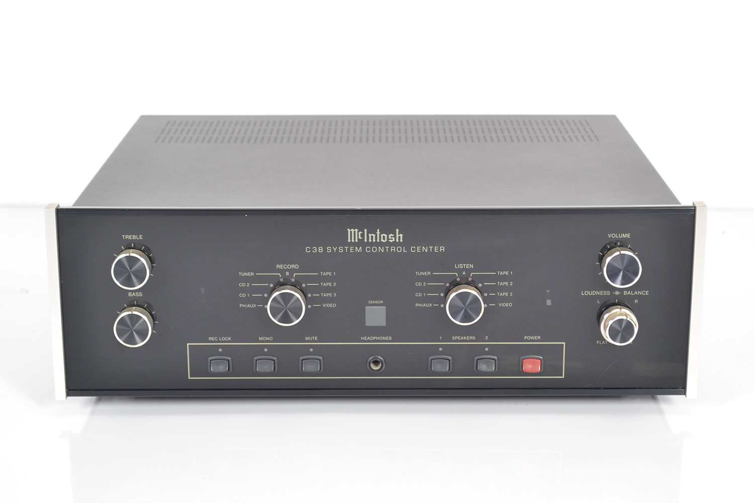 McIntosh C 38 – High End Stereo Equipment We Buy
