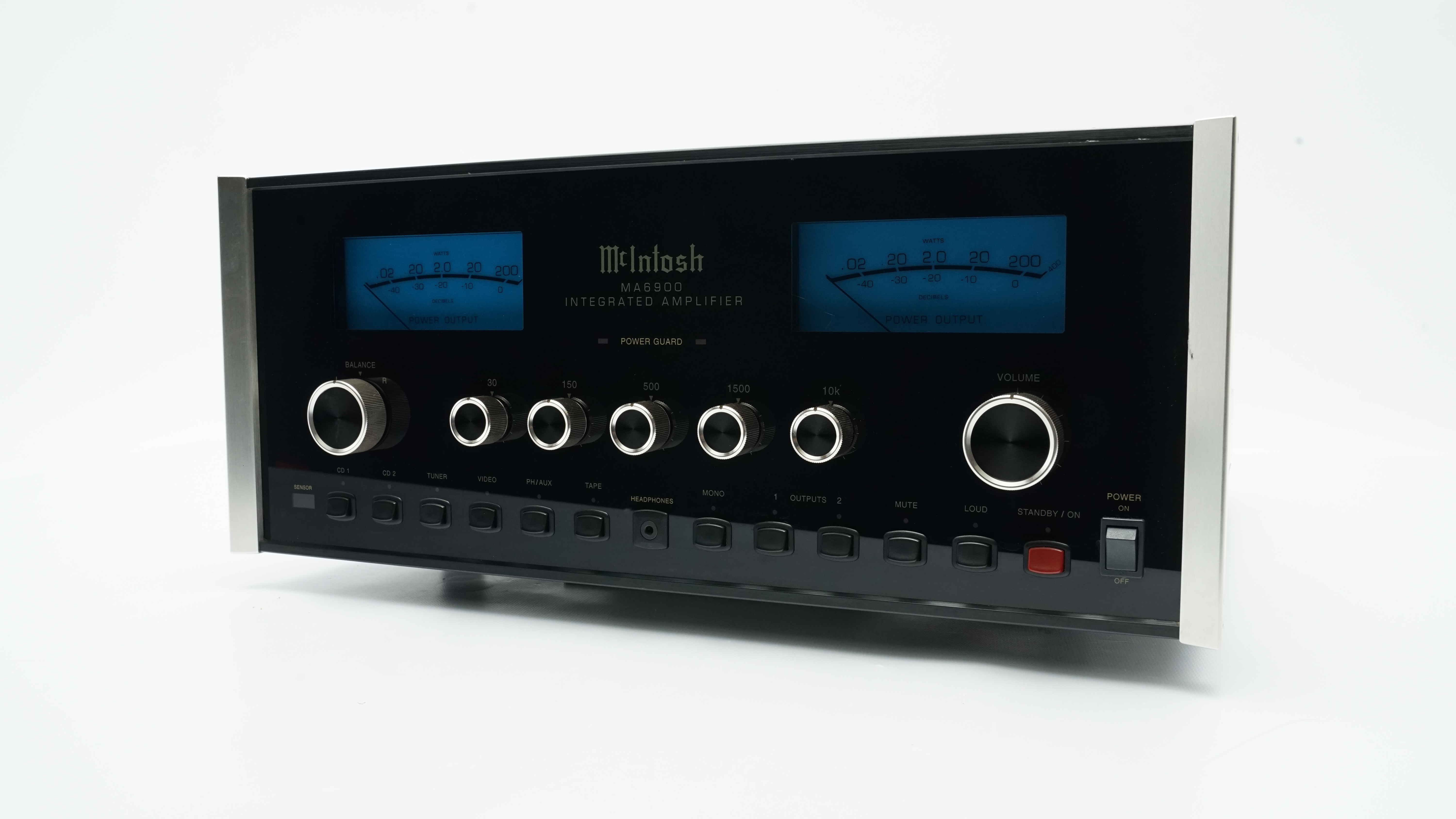 McIntosh MA 6900