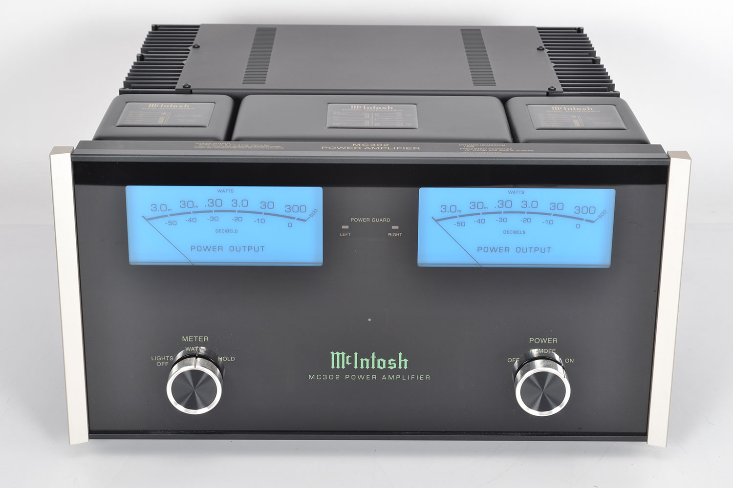 McIntosh MC 302 – High End Stereo Equipment We Buy